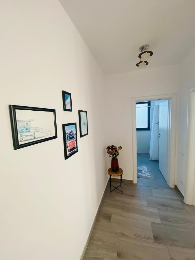 Soho Apartment - City View With Rooftop Garden Boekarest Buitenkant foto