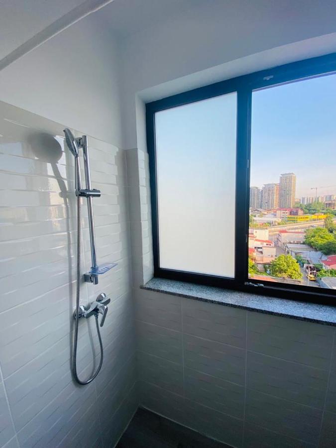 Soho Apartment - City View With Rooftop Garden Boekarest Buitenkant foto